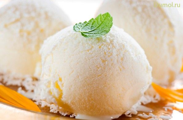 Нежное сливочно-ванильное мороженое