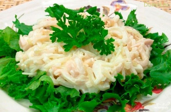 Салат «Сытный» с рисом и кальмарами