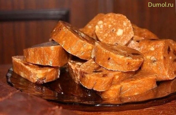 Сливочная колбаска с грецким орехом