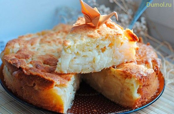 Пирог творожный с яблочной начинкой
