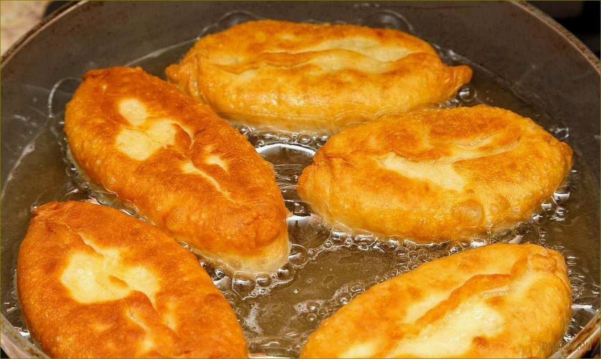 Рецепт жареных пирожков на сковороде