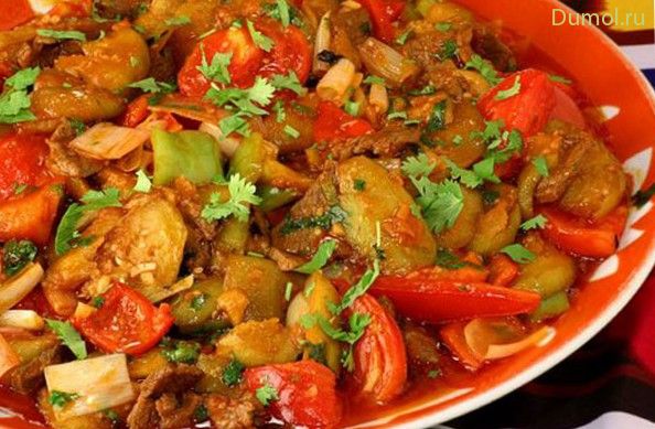 Баклажаны тушеные с мясом в мультиварке