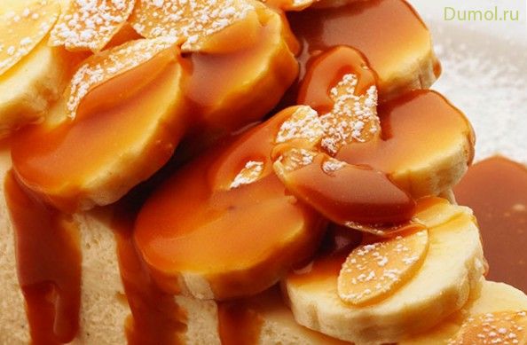 Банановый чизкейк с карамелью