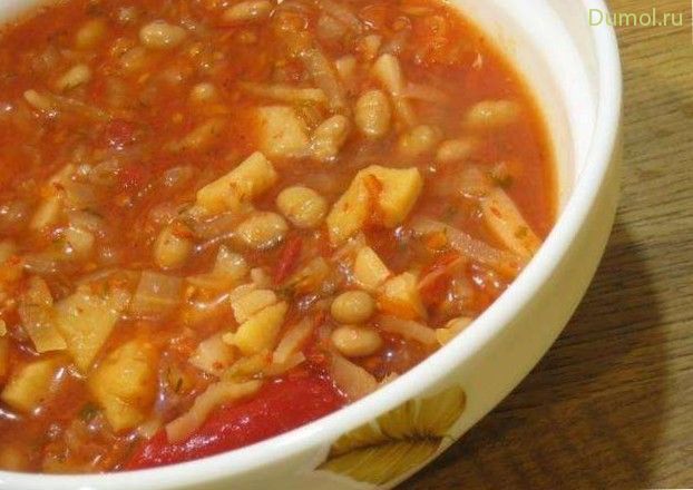 Борщ с фасолью без мяса в мультиварке