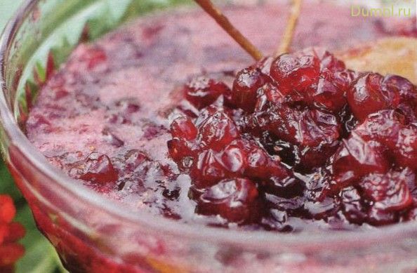 Брусничное варенье с лимоном в мультиварке (брусничное, варенье) Брусничное варенье с лимоном в мультиварке