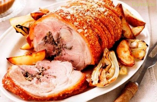 Буженина из свинины с яблоками в мультиварке