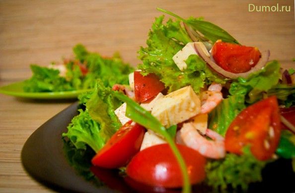 Быстрый салат с креветками и сыром (стремительный, салат) Быстрый салат с креветками и сыром