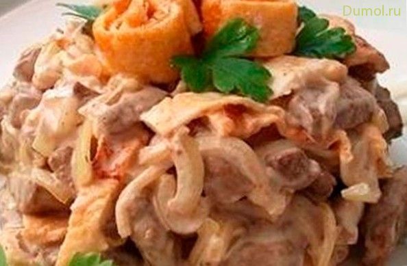 Cвинина с пряностями и грибами по-строгановски (cвинина, пряностями, свинина) Cвинина с пряностями и грибами по-строгановски