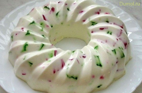 Десерт «Осколки счастья» с разноцветным желе