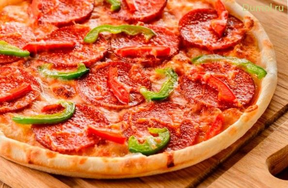 Домашняя пицца с колбасой Пепперони (домашняя, пицца) Домашняя пицца с колбасой Пепперони