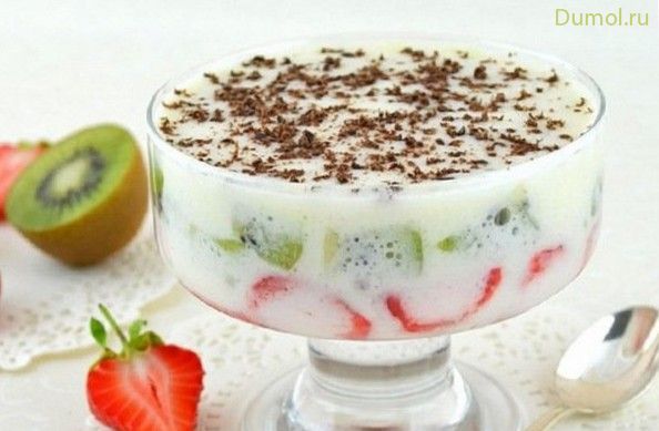 Фрукты в зефирном креме на десерт