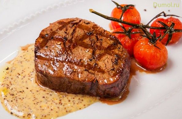 Говяжьи стейки с горчичным соусом (говяжьи, стейки, горчичным) Говяжьи стейки с горчичным соусом