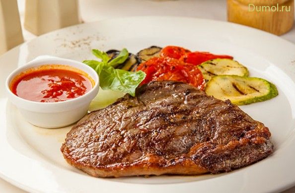 Говяжьи стейки с помидорами по-американски (говяжьи, стейки) Говяжьи стейки с помидорами по-американски