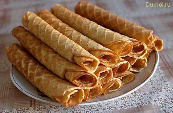 Хрустящие вафельные трубочки по-домашнему