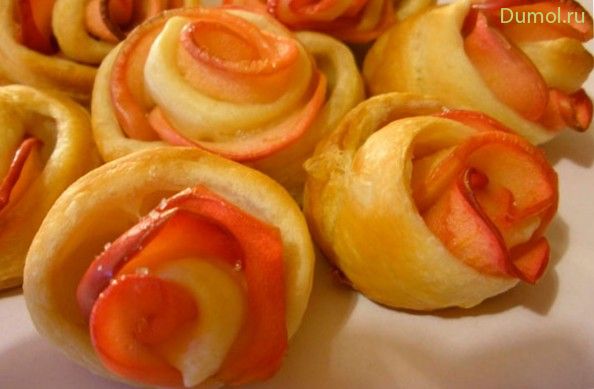 Яблочные «Розы» в тесте (яблочные, розы) Яблочные «Розы» в тесте