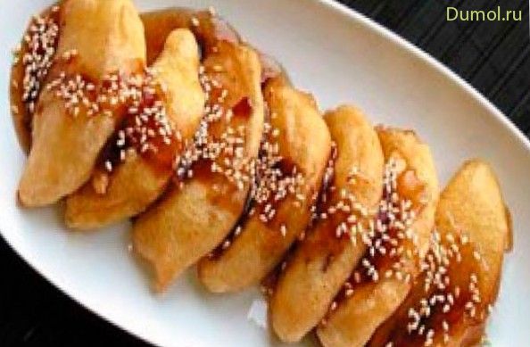 Яблоки в кляре на десерт