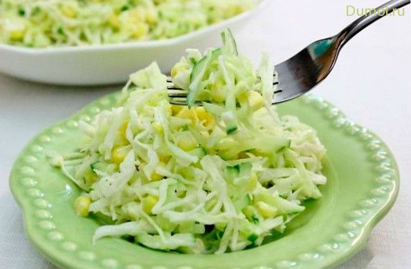 Капустный салат «Витаминный» с кукурузой (капустный, салат, капуста) Капустный салат «Витаминный» с кукурузой