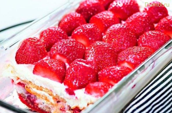 Клубничный тирамису с печеньем (клубничный, тирамису, печеньем) Клубничный тирамису с печеньем