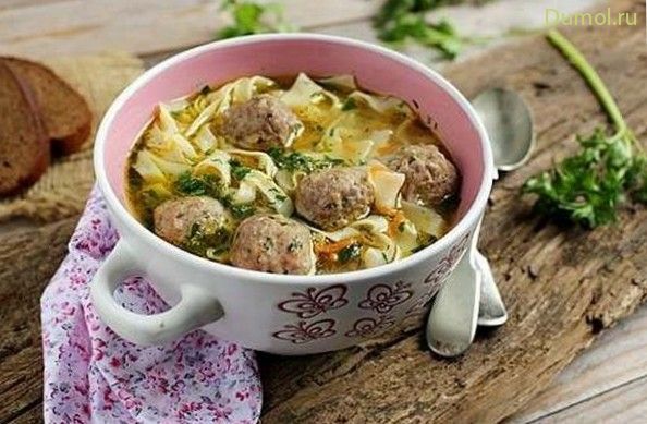 Лапша с фрикадельками по-домашнему