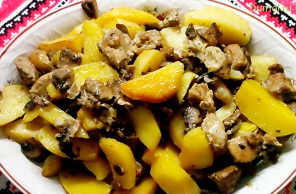 Мясо с картофелем и шампиньонами в рукаве