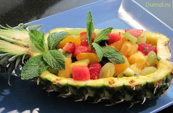 Салат «Ананас» из фруктов (салат, ананас, фруктов) Салат «Ананас» из фруктов