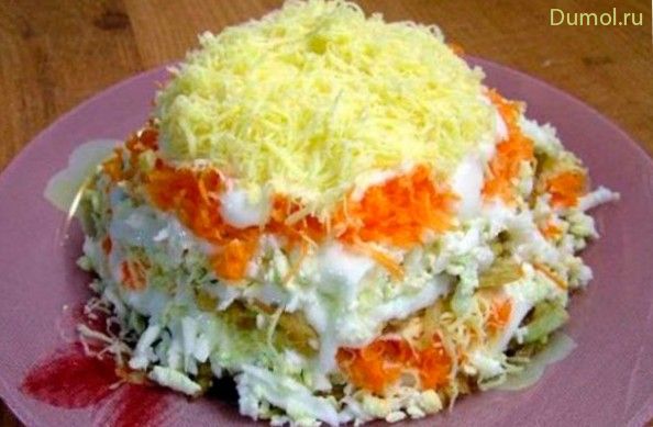 Салат «Флоренция» с копченой колбасой