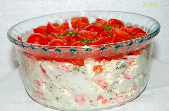 Салат «Красная шапочка» с курицей и помидорами (салат, красная) Салат «Красная шапочка» с курицей и помидорами