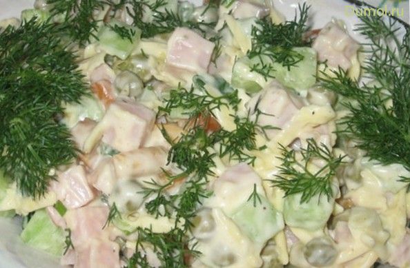 Салат «Летисия» с копченой вырезкой