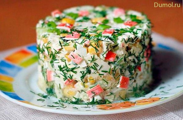 Салат «Море переживает раз» с крабовыми палочками