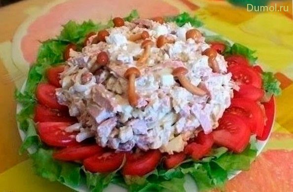 Салат «Мужская мечта» с ветчиной и куриным филе
