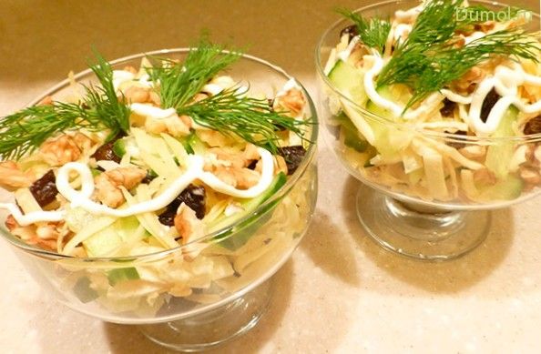 Салат «Нежность» с куриной грудкой и черносливом (салат, нежность) Салат «Нежность» с куриной грудкой и черносливом