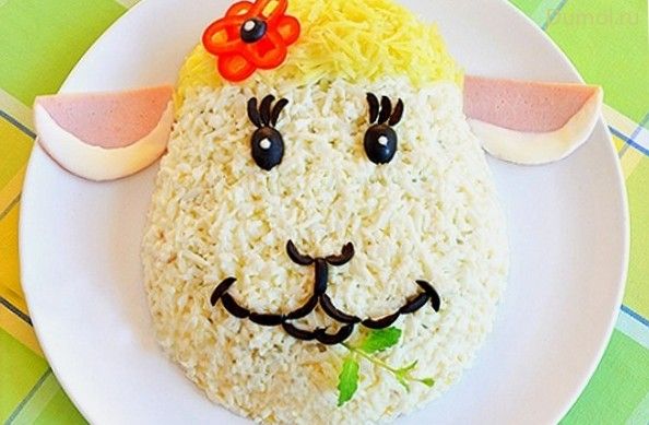 Салат «Овечка» с копченым мясом