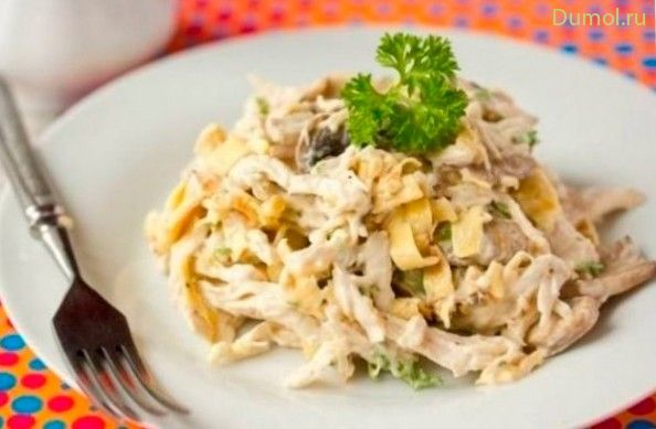 Салат с курицей и белковым омлетом (салат, курицей) Салат с курицей и белковым омлетом