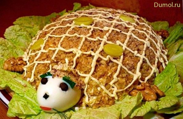Салат с куриной грудкой «Черепаха»