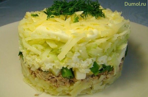 Салат слоеный со скумбрией