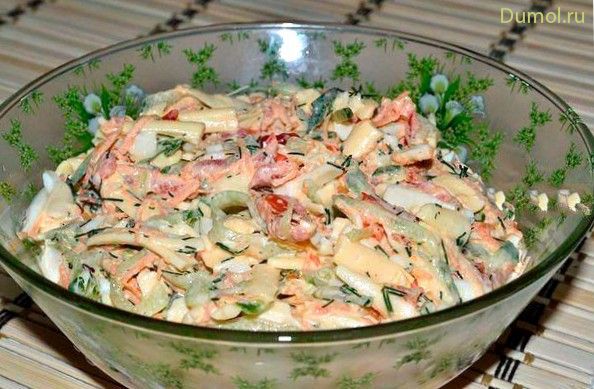 Салат «Трудовые будни» с болгарским перцем