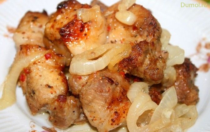 Шашлык из свинины на луковой подушке в духовке (шашлык, свинины, свинина) Шашлык из свинины на луковой подушке в духовке