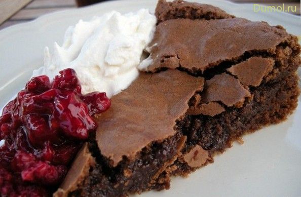 Шведский пирог-размазня «Kladdkaka» с сыром (шведский, пирог-размазня) Шведский пирог-размазня «Kladdkaka» с сыром