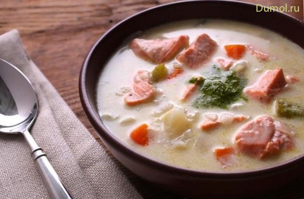 Сливочный чаудер из лосося