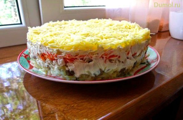 Слоеный салат «Бонапарт» с курицей (слоеный, салат, бонапарт) Слоеный салат «Бонапарт» с курицей