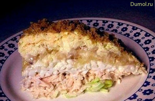 Слоеный салат «Нежность» с курицей и бананом