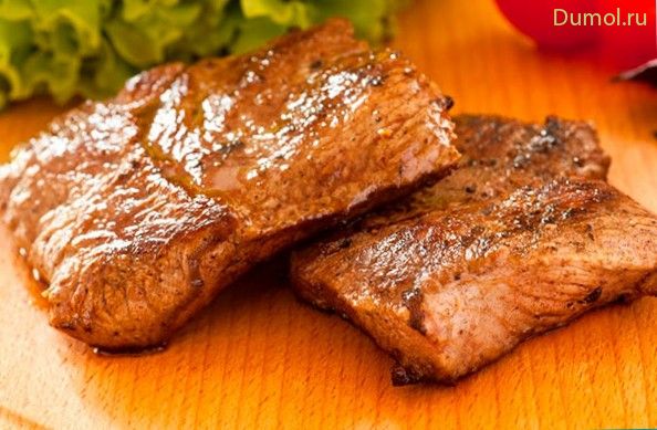 Сочный бифштекс из говядины в соусе (сочный, бифштекс) Сочный бифштекс из говядины в соусе