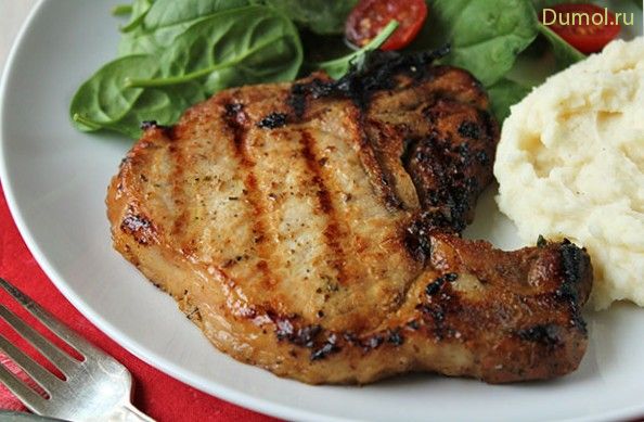 Стейк на гриле в лимонно-медовом маринаде