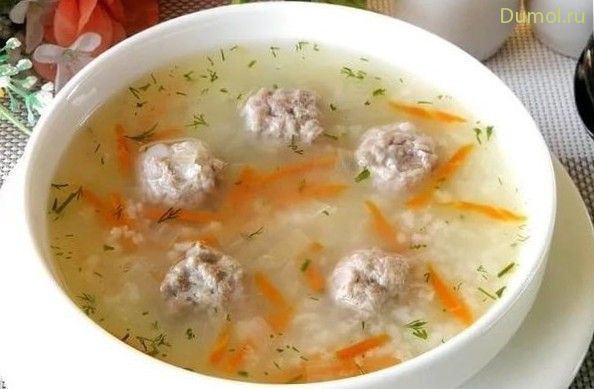 Суп с овощами и готовыми фрикадельками