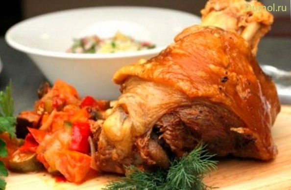 Свиная рулька «Хаскл» в духовке