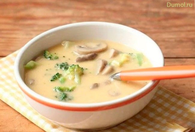 Сырный суп с шампиньонами (сырный, шампиньонами, жир) Сырный суп с шампиньонами