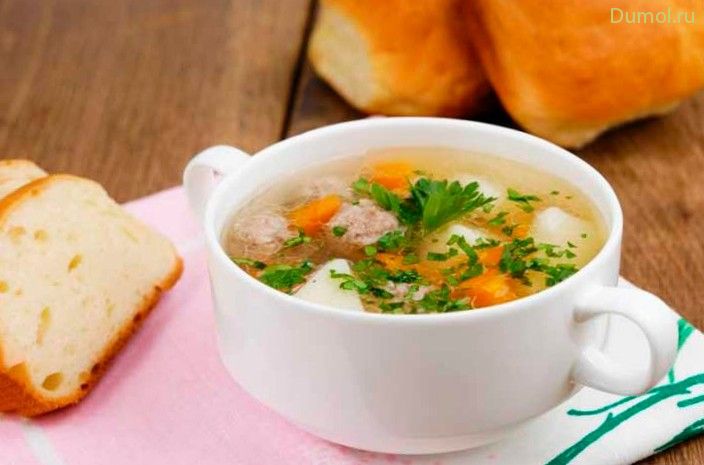 Сытный суп с фрикадельками из фарша