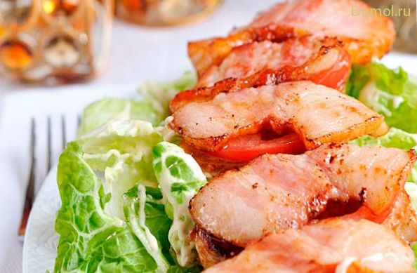 Теплый салат с куриным филе и беконом (теплый, салат, жир, бекон) Теплый салат с куриным филе и беконом