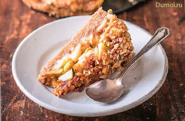 Веганский пирог с финиками