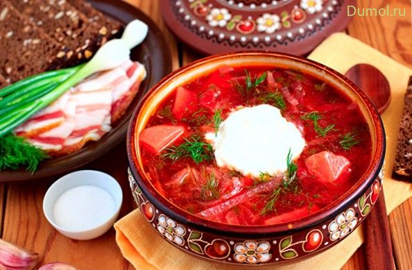 Вкуснейший украинский борщ с копченым салом